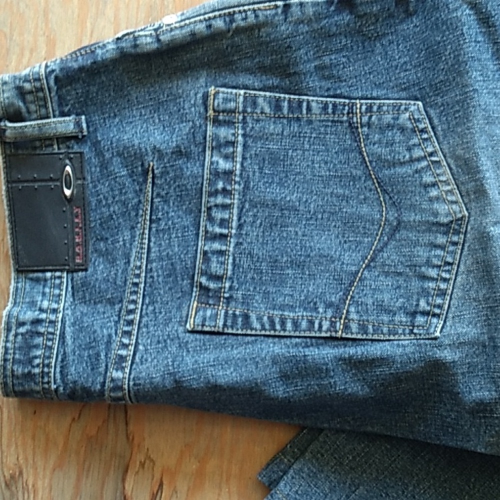 Men's Blue Jeans - Picture 2 of 5
